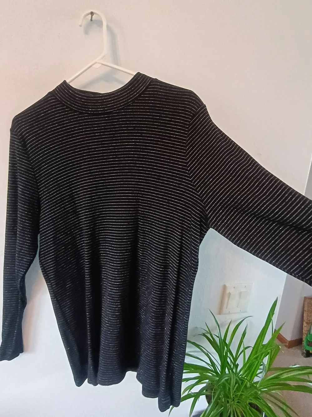 CJ Banks 1X Black Silver Metallic Stripe Mock Neck Long Sleeve Knit Tunic Top